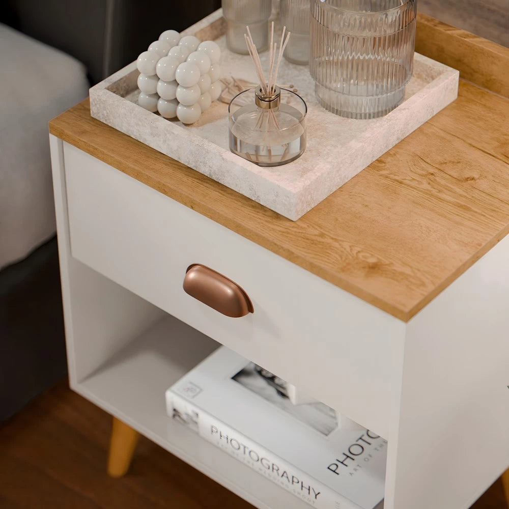 Mesa De Cabeceira Moderna - Home Cozy