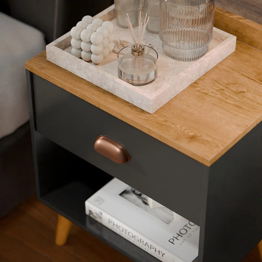 Mesa De Cabeceira Moderna - Home Cozy
